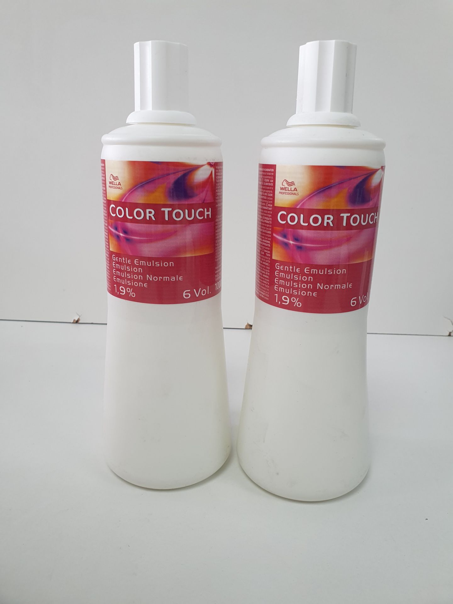 4 x Wella Colour Touch Emulsion | RRP £59.80 - Image 2 of 3