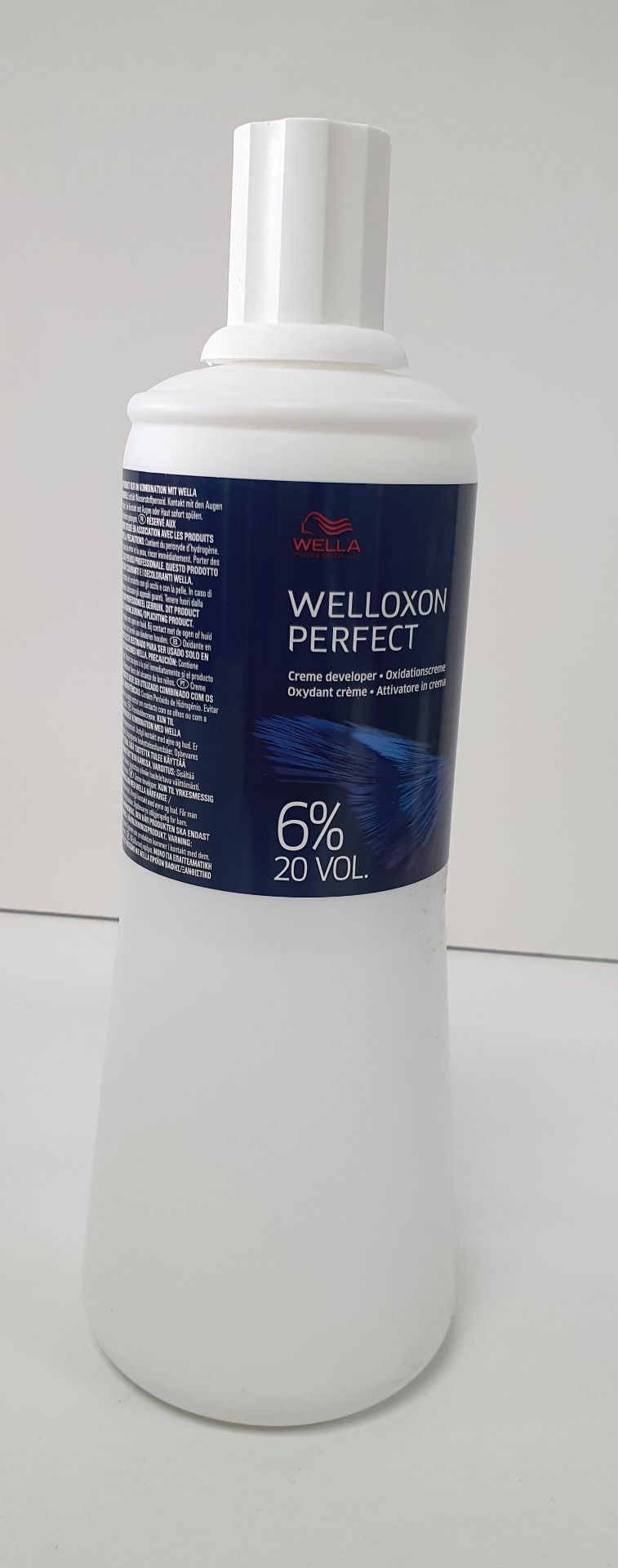 5 x Wella Welloxon Perfect Crème Developer | RRP £ 74.75 - Image 2 of 4