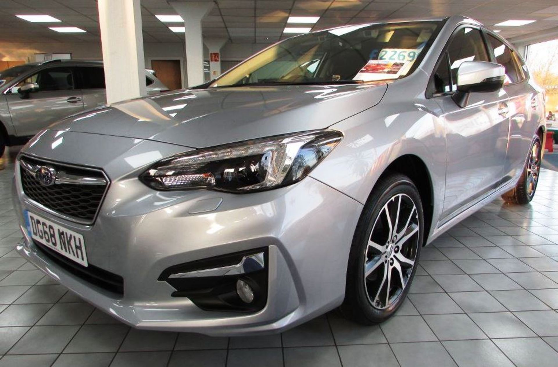 Subaru Impreza 1.6 i SE Lineartronic AWD 5dr | Reg: DG68 NKH | Forecourt Price £16,490 - Image 3 of 12