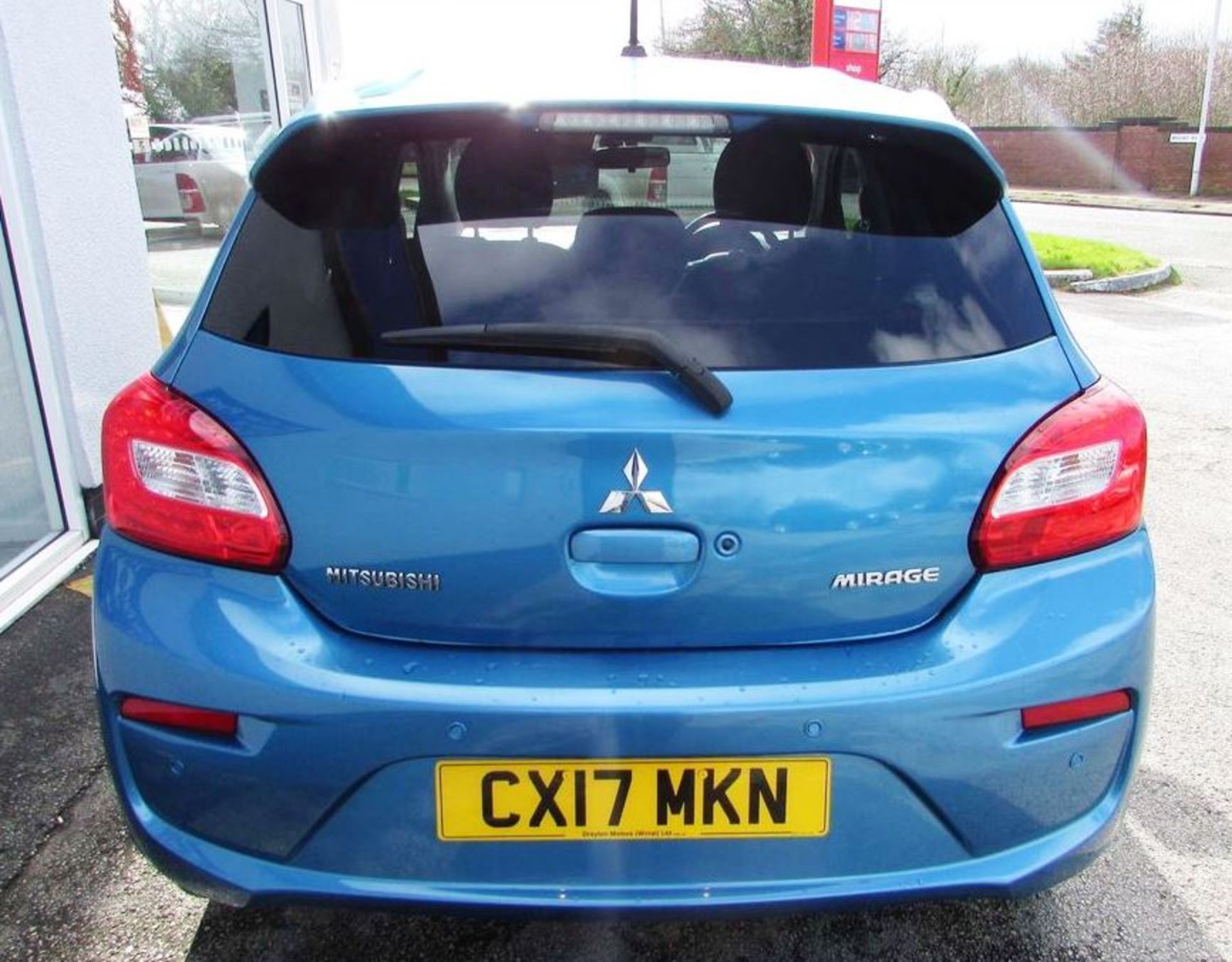 Mitsubishi Mirage 1.2 Juro (s/s) 5dr | Reg: CX17 MKN | Mileage: 57,000 | Forecourt Price £5,690 - Image 5 of 13