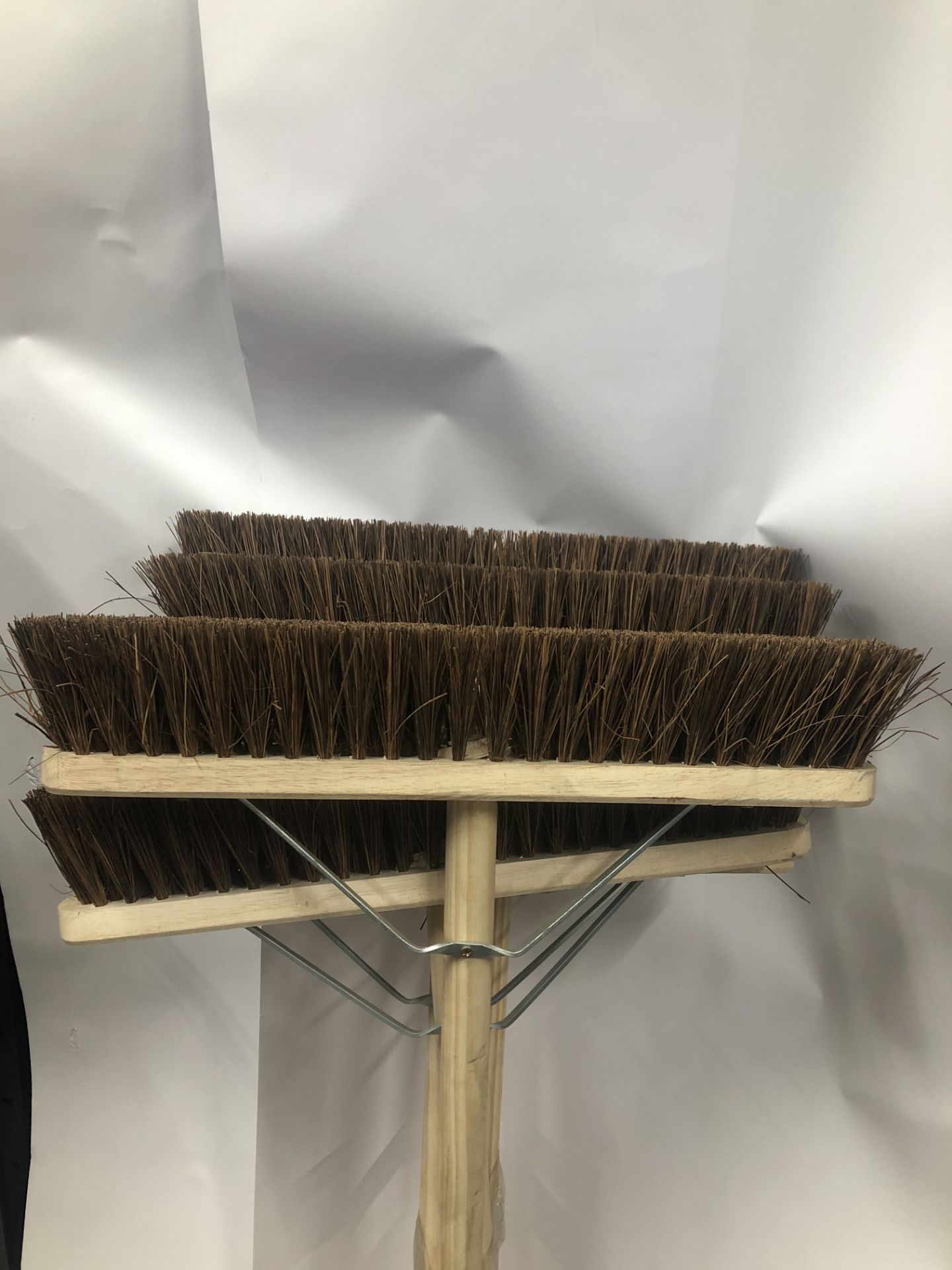 5 x Forester 18'' Bassine brooms - Image 2 of 2