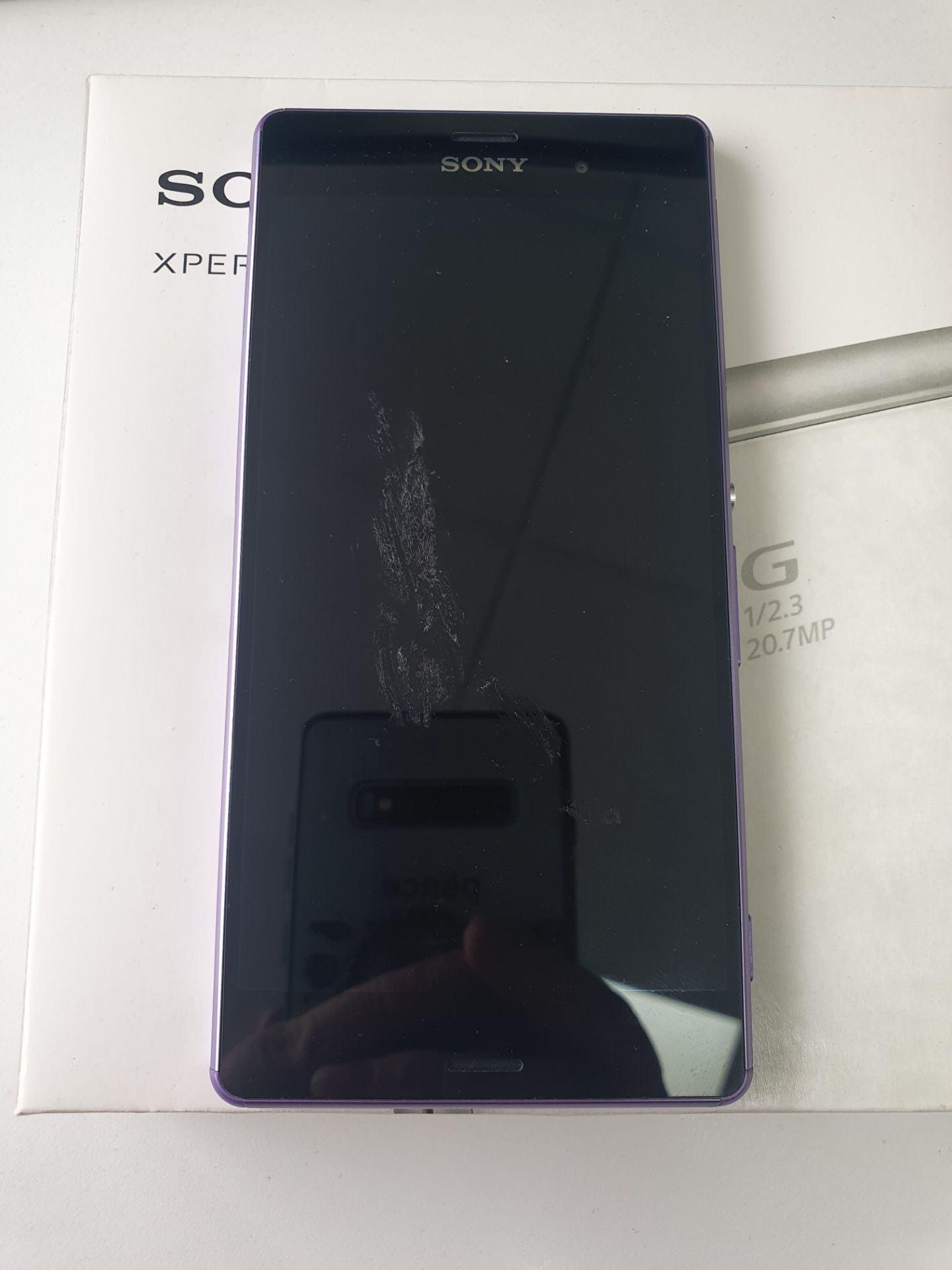 Pre-owned Sony Xperia Z3