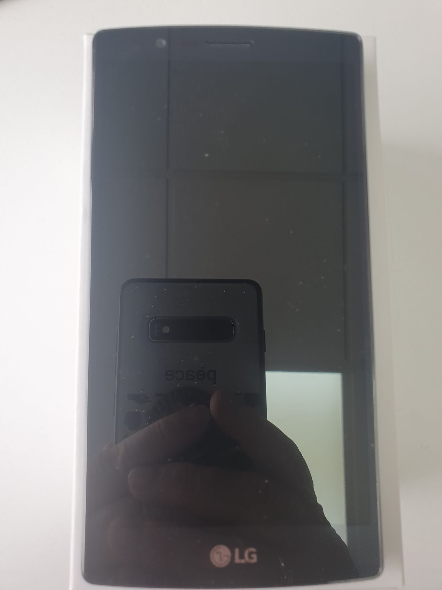 Ex-Display LG G4 Smartphone