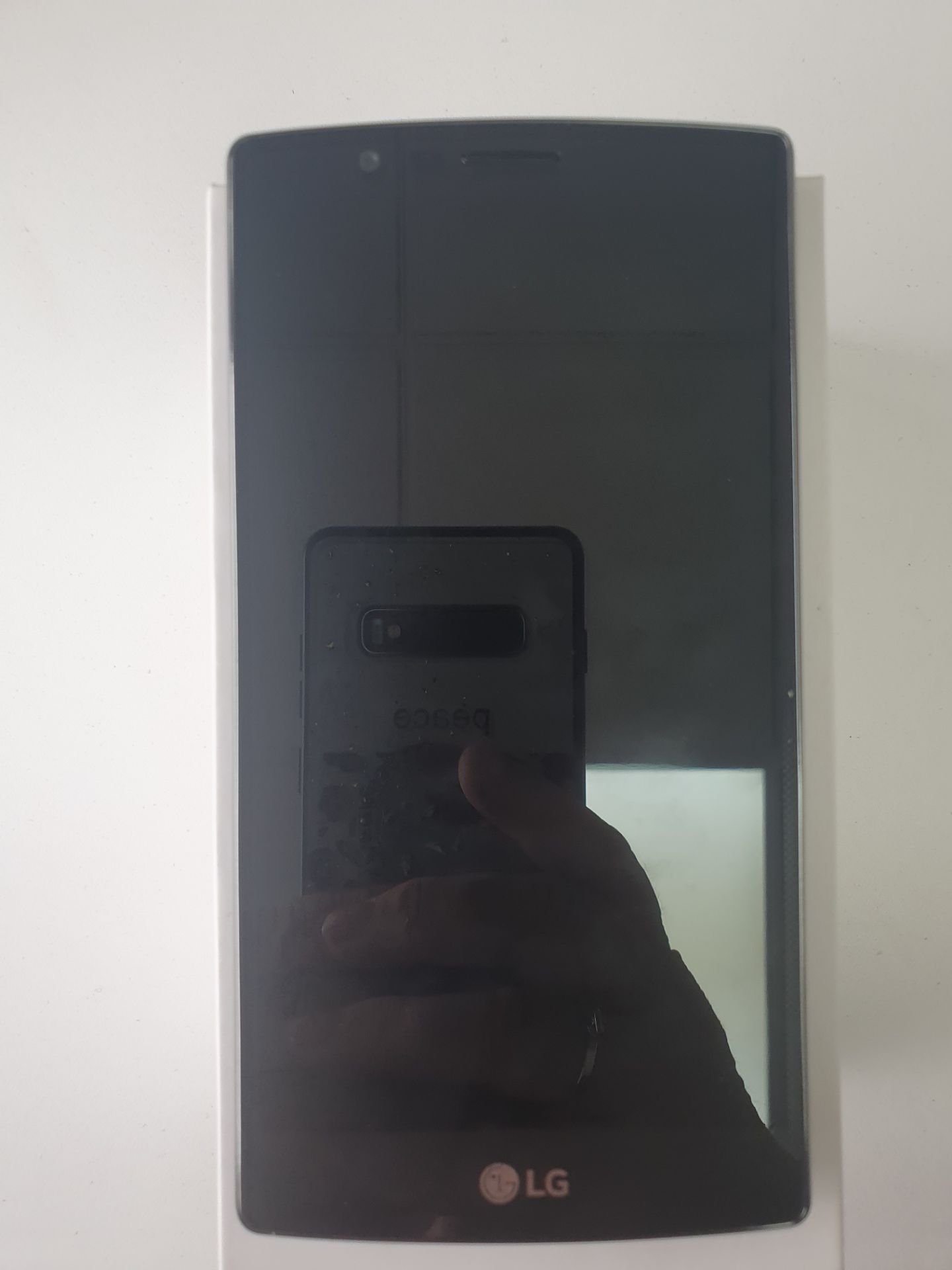 Ex-Display LG G4 Smartphone