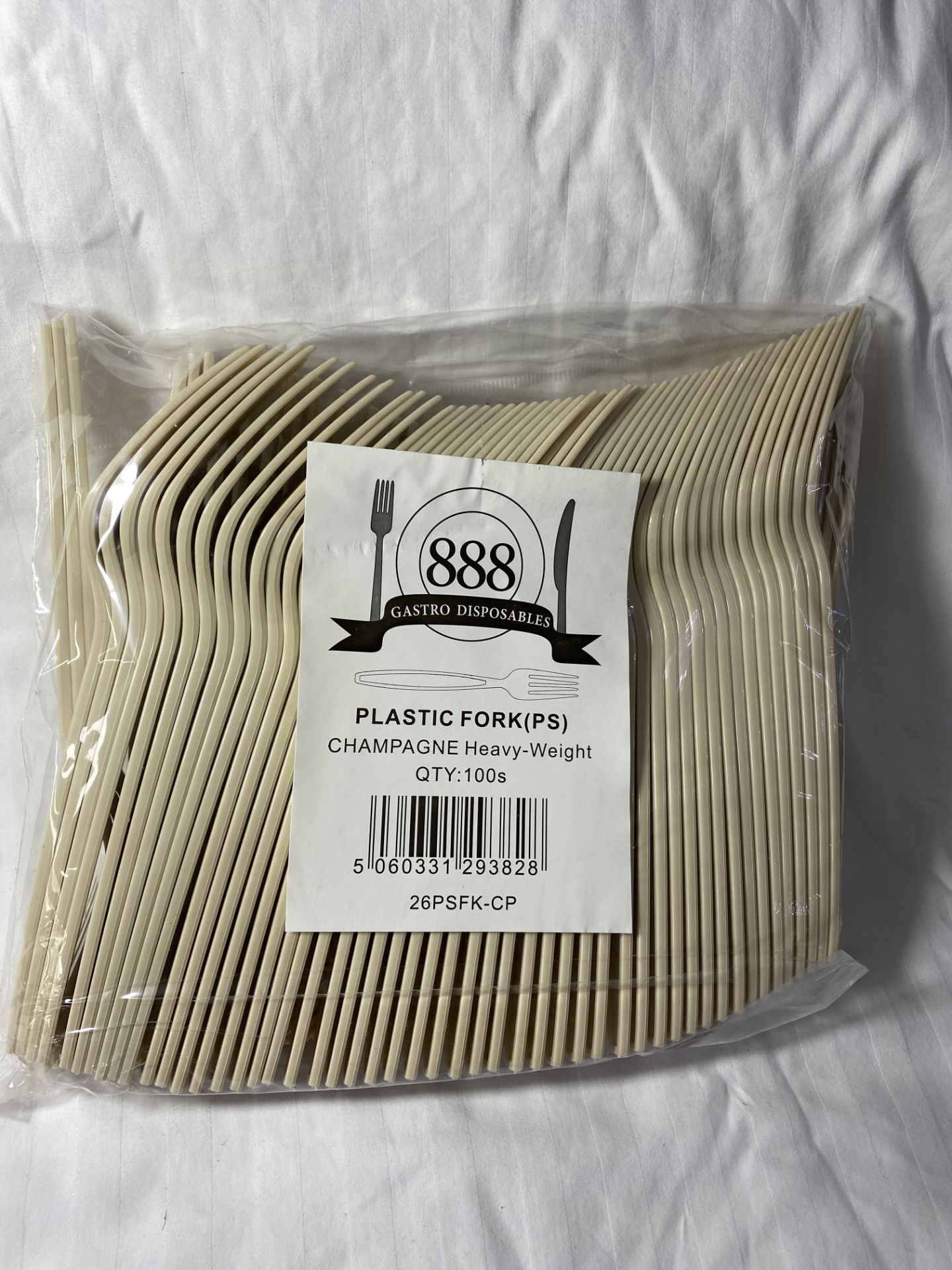 1 x Box of 1000 Plastic Forks by 888 Gastro Disposables