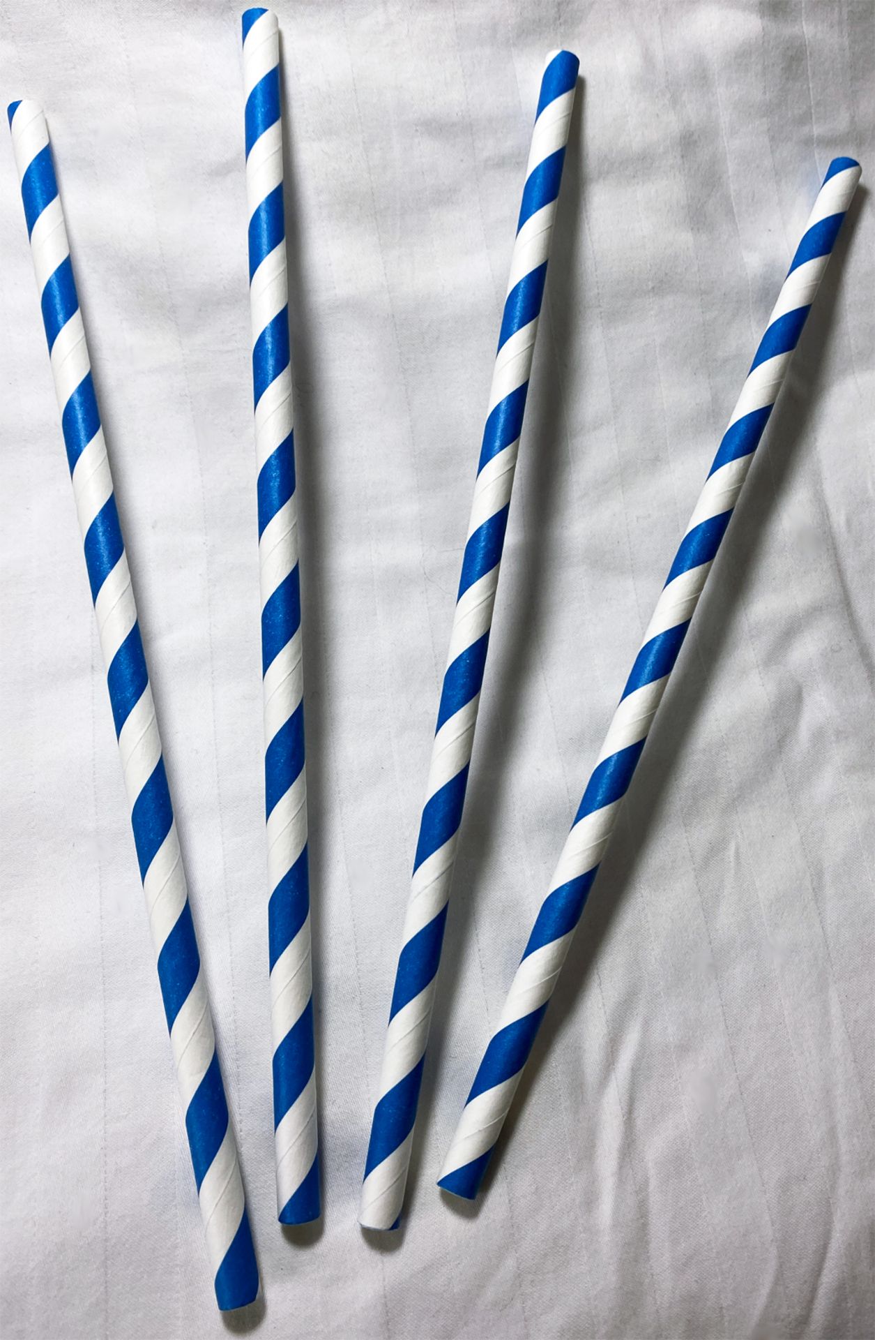 5 x Boxes of Candy Twist Paper Straws by 888 Gastro Disposables - Image 3 of 4