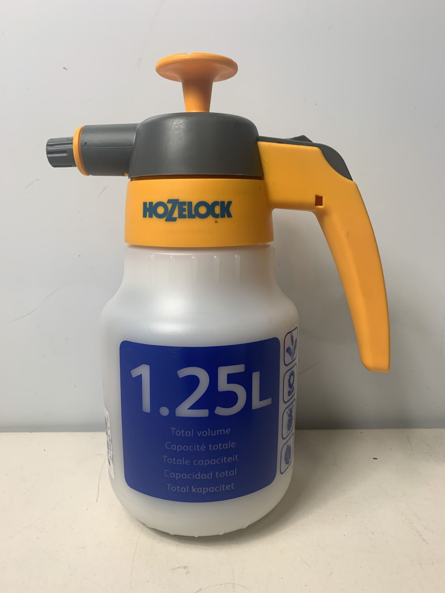 6x HOZELOCK Pressure Sprayer 1.25l - Image 2 of 3