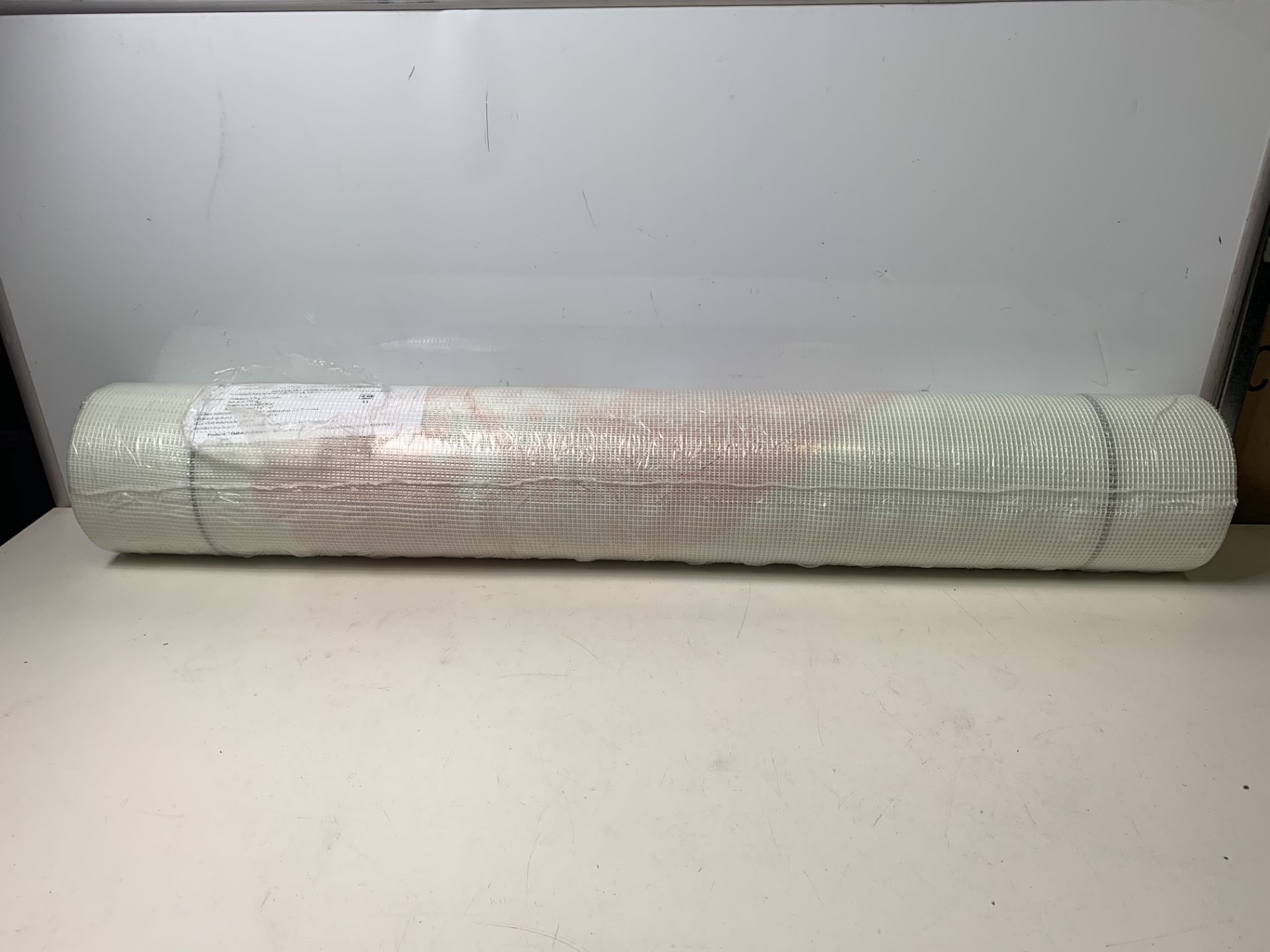 Roll Of White Plastic Mesh - Image 2 of 4