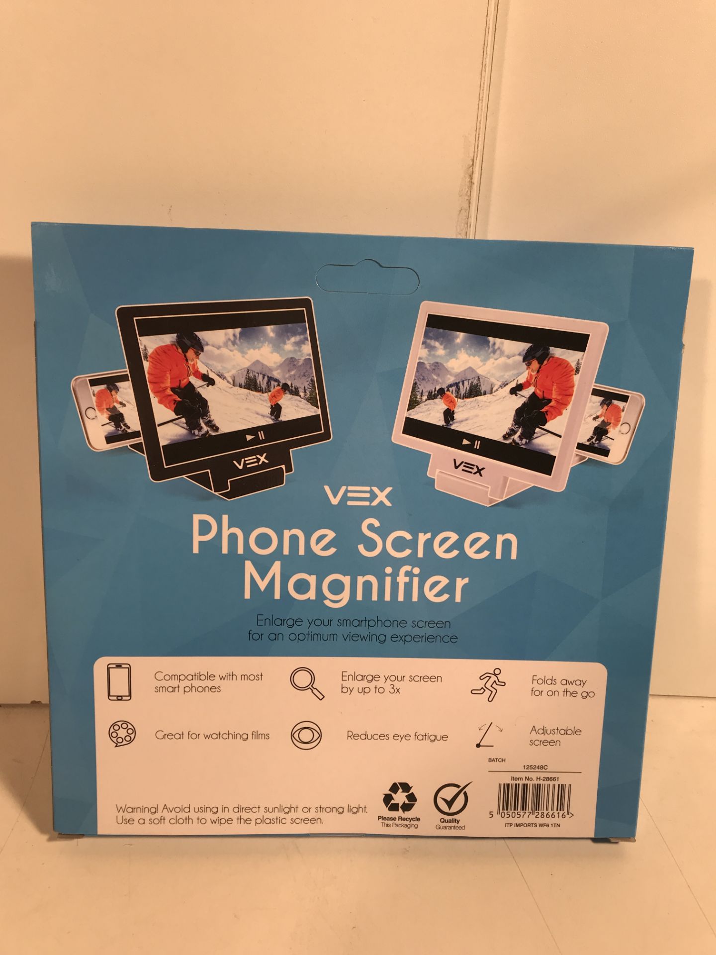 23 x Phone Screen Magnifier Devices - Image 2 of 3