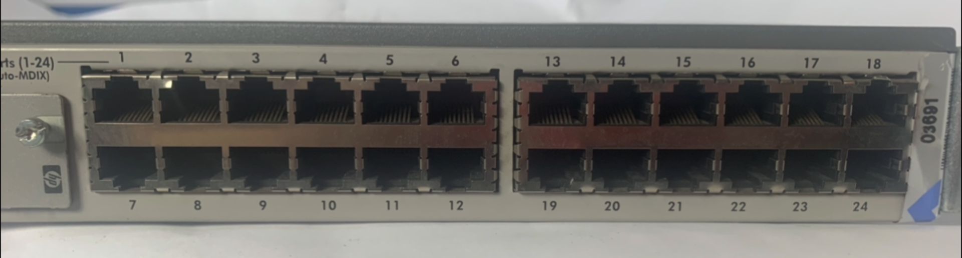 HP J4818A Pro 24 Port Switch - Image 4 of 5