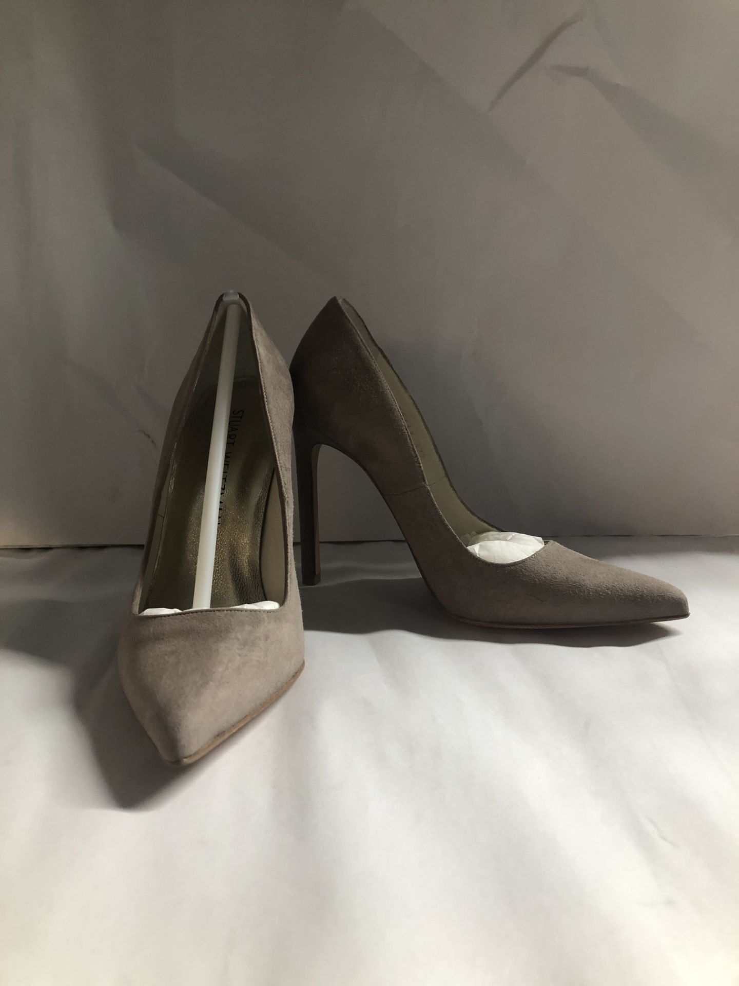 Stuart Weitzman Tia Haze Suede Heels. EU 37.5 RRP £ 290.00