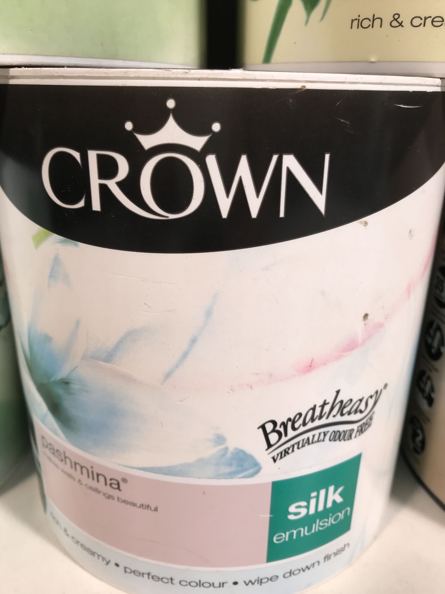 15 x Crown 2.5L Paint Tins - Image 14 of 16