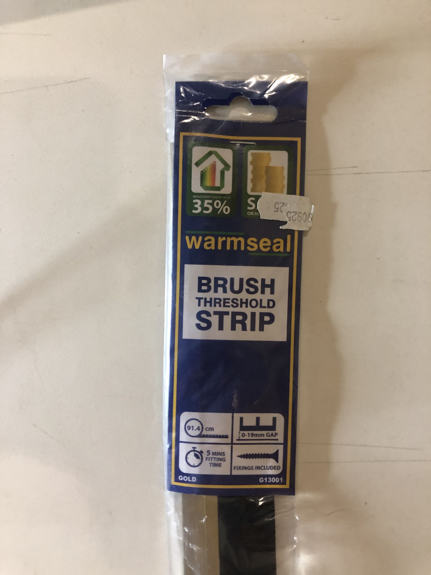 5 x 91.4cm Gold Effect Brush Threshold Strip - Image 2 of 2