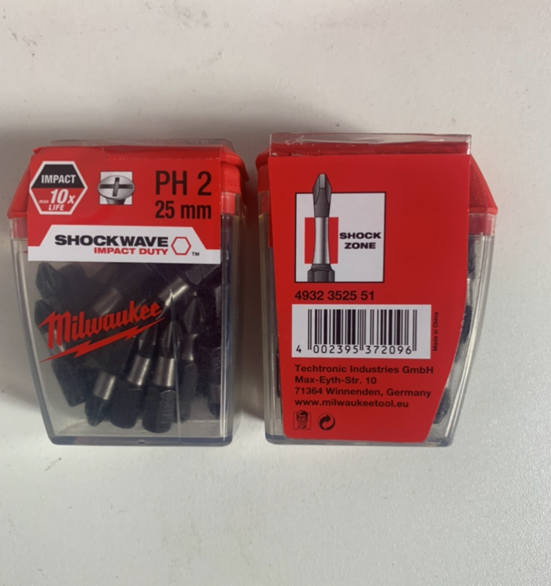 10 x Milwaukee PH2 Shockwave Phillips Screwdriver Bits - Image 2 of 2