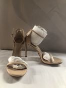 Stuart Weitzman Nudistsong Heels. EU 40.5 RRP £369.00