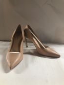 Nicholas Kirkwood Pearl Heels. EU 41