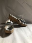 Stuart Weitzman Underit Silver Specchio Heels. EU 39.5 RRP £260.00