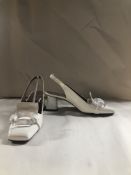 Rayne London Vernice Gesso Pumps.EU 37 RRP £460.00