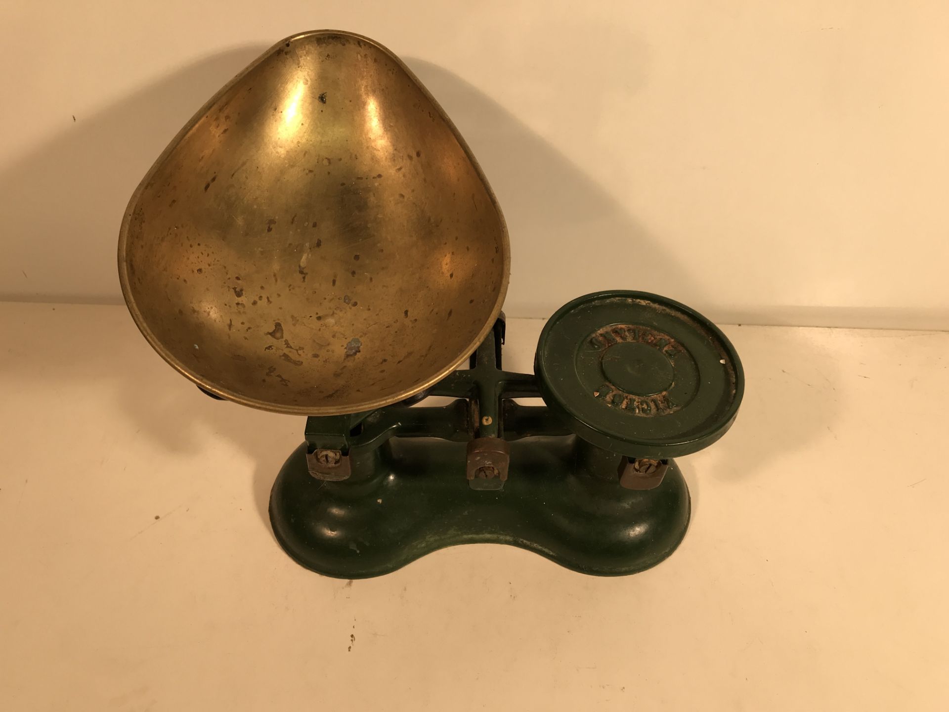 Vintage Weighing Scales - Image 2 of 4