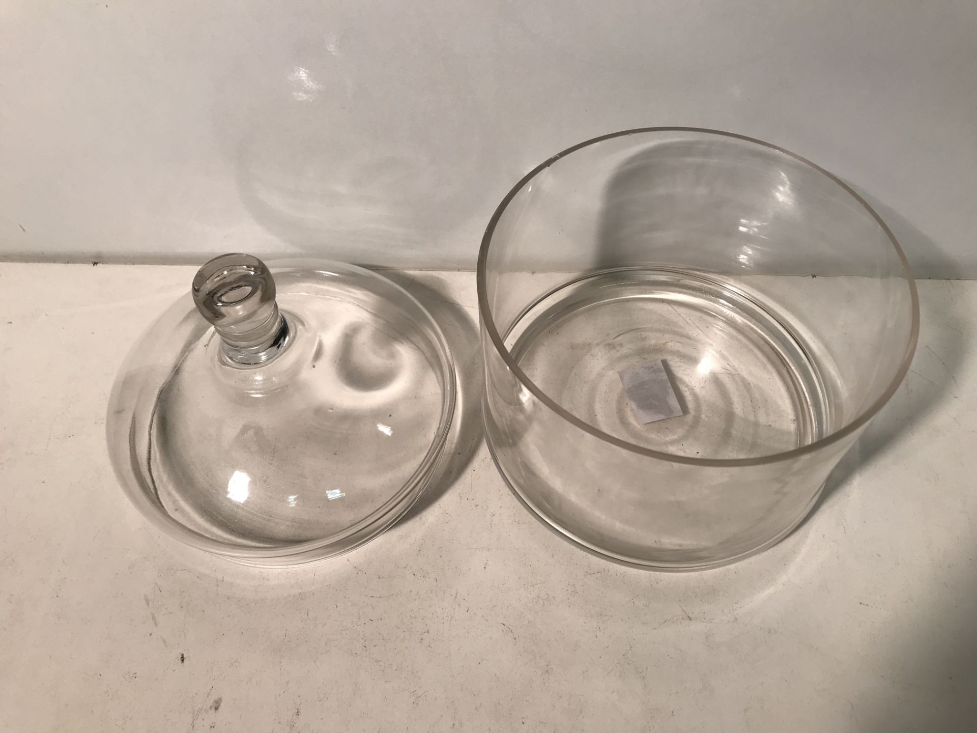 8 x Glass Bonbon Jars with Lids - Image 3 of 4