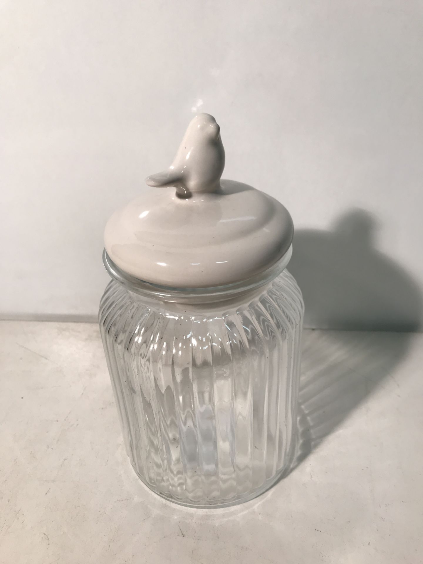 12 x Glass Jars with Porcelain Lids - Image 2 of 3