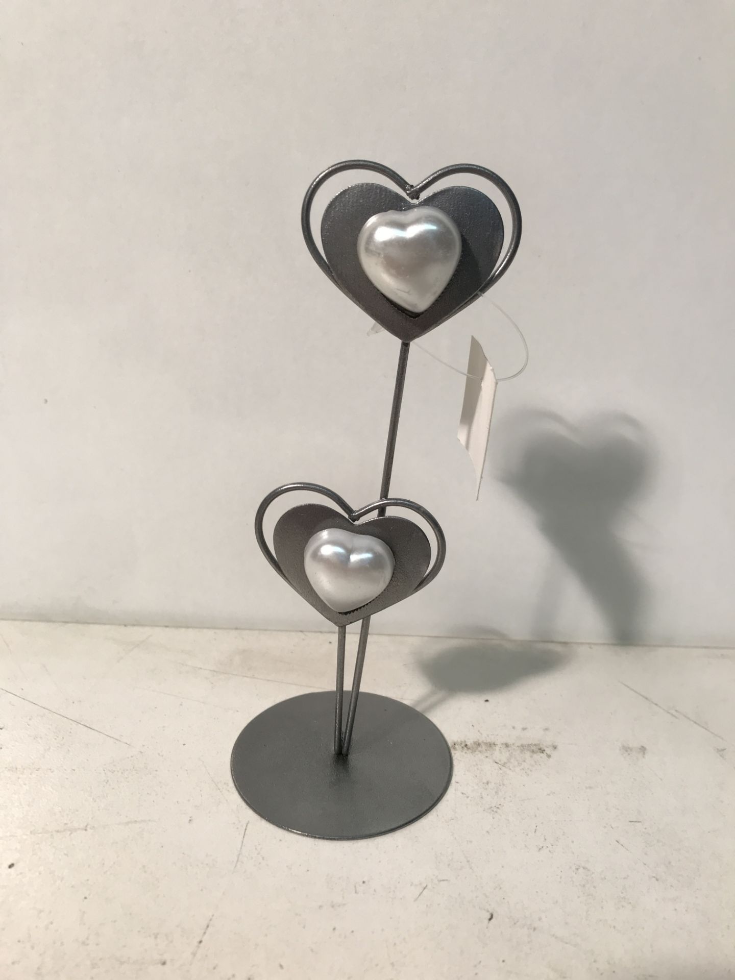 20 x Heart Shaped Name Card Holders / Photograph Holders | RRP £59.00 - Image 2 of 3