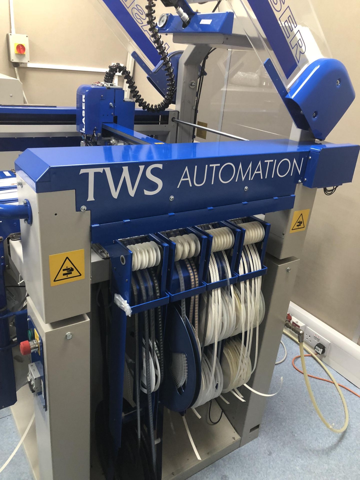 Blundell LCM TWS Automation Quadra Pick & Place Laser Machine | YOM: 2008 - Image 4 of 8