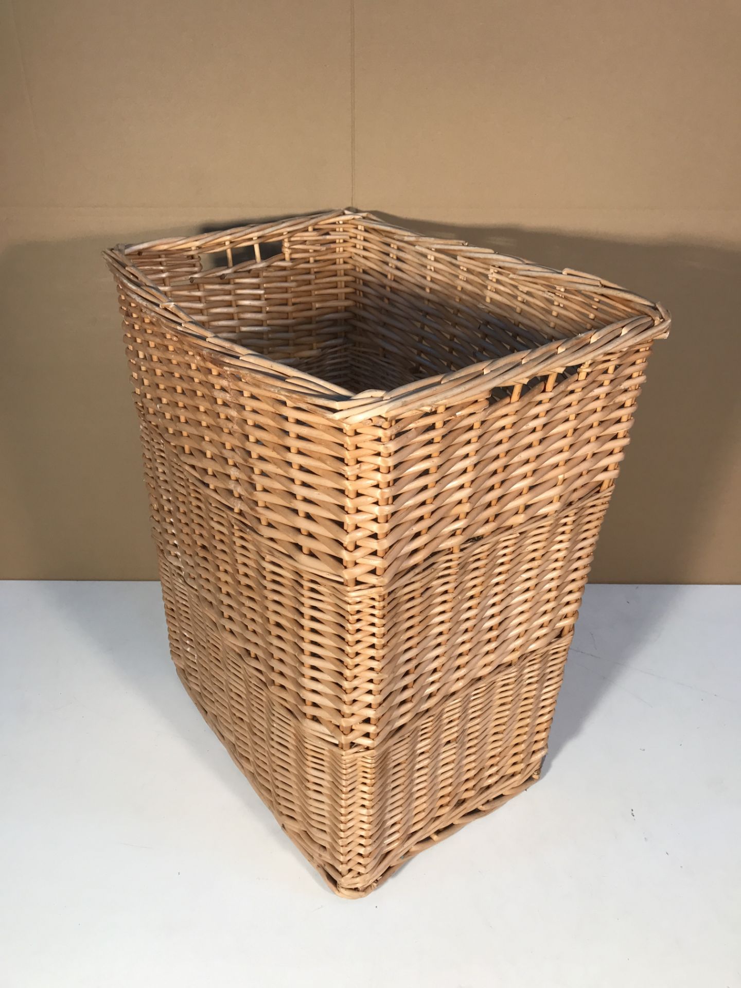 Woven Laundry Basket - Image 3 of 4