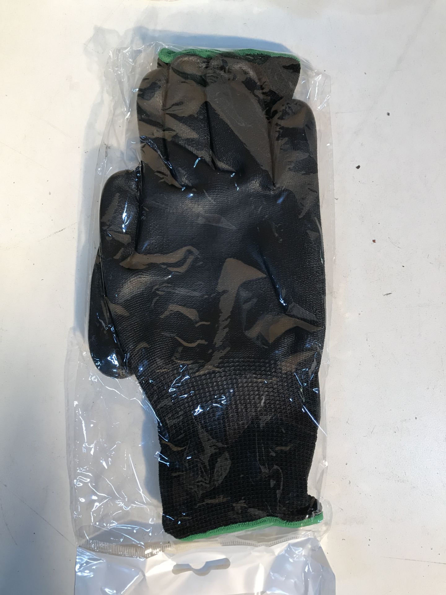 12 Pairs of XL Pu Palmed Gloves - Image 3 of 3