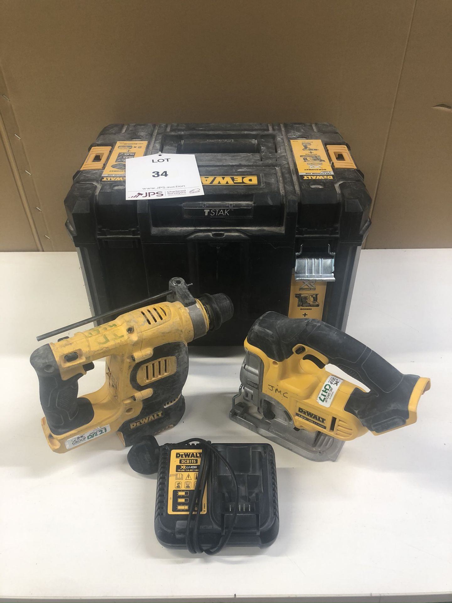 Dewalt DCH253 Rotary Hammer Drill & DCS331 Jigsaw in Case - Image 2 of 7