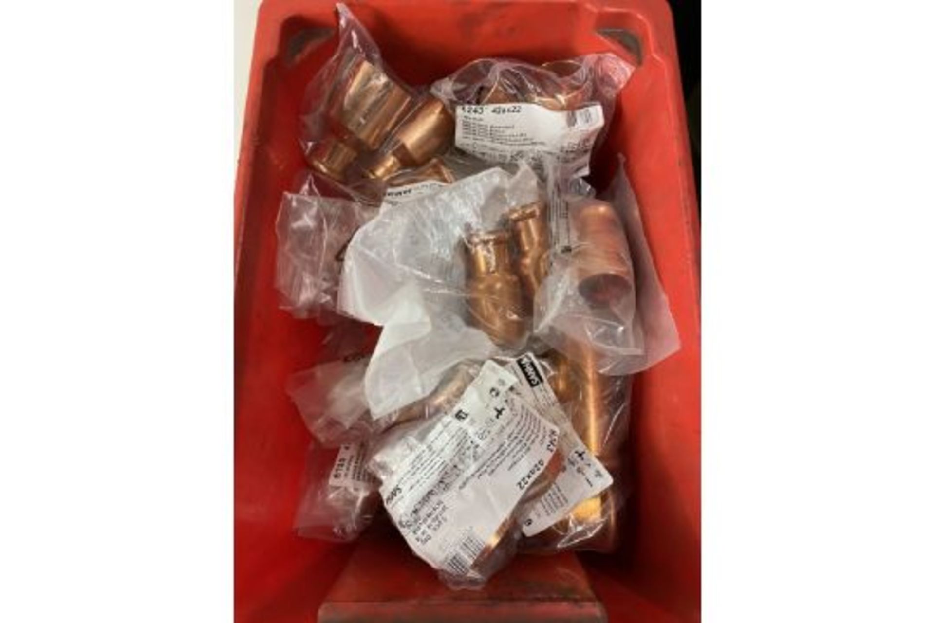 Mixed Lot Of Copper Sanha Pipe Fittings - Image 2 of 4