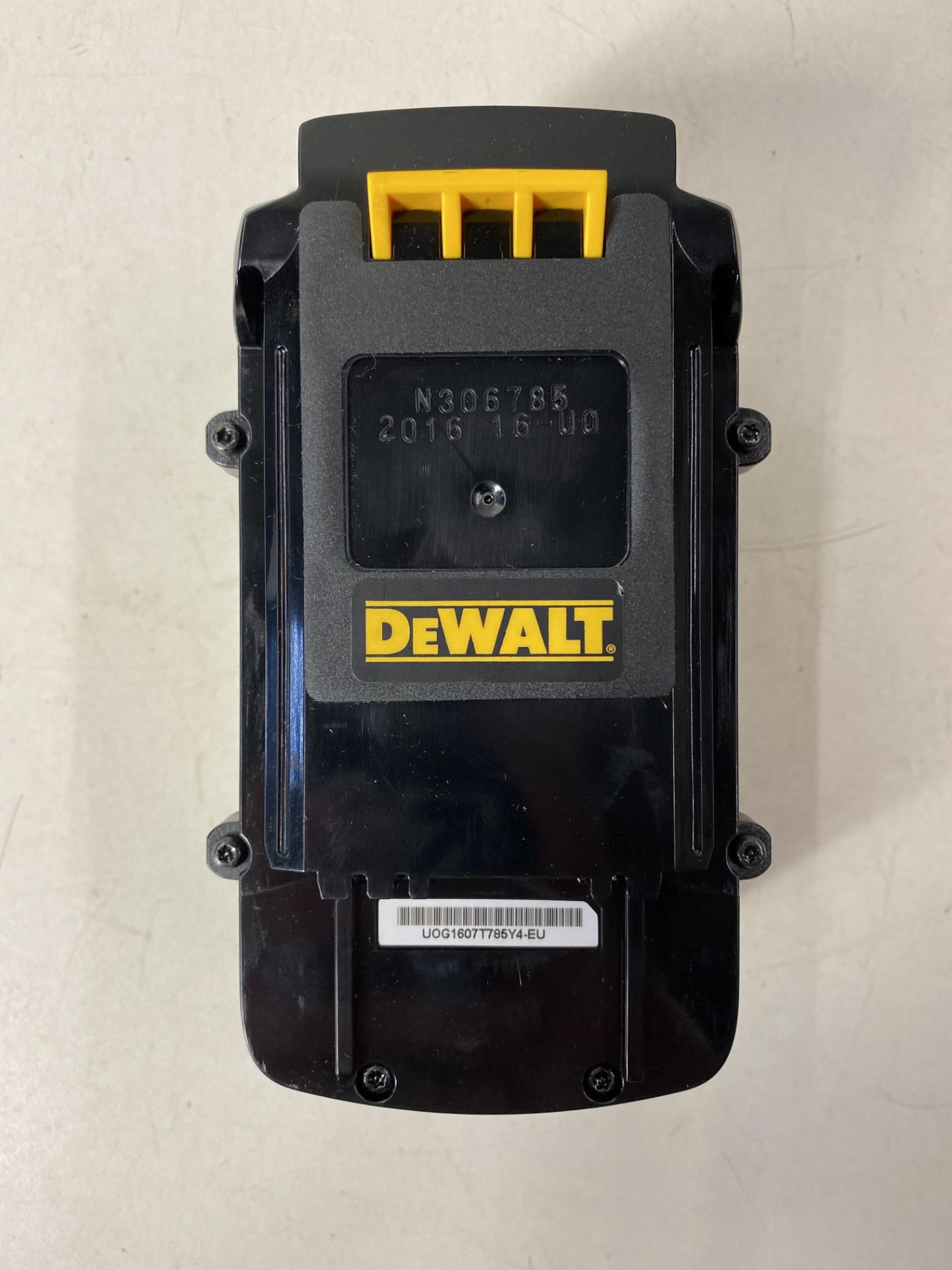 Dewalt 36v Batteries And Charger Set - Image 3 of 7