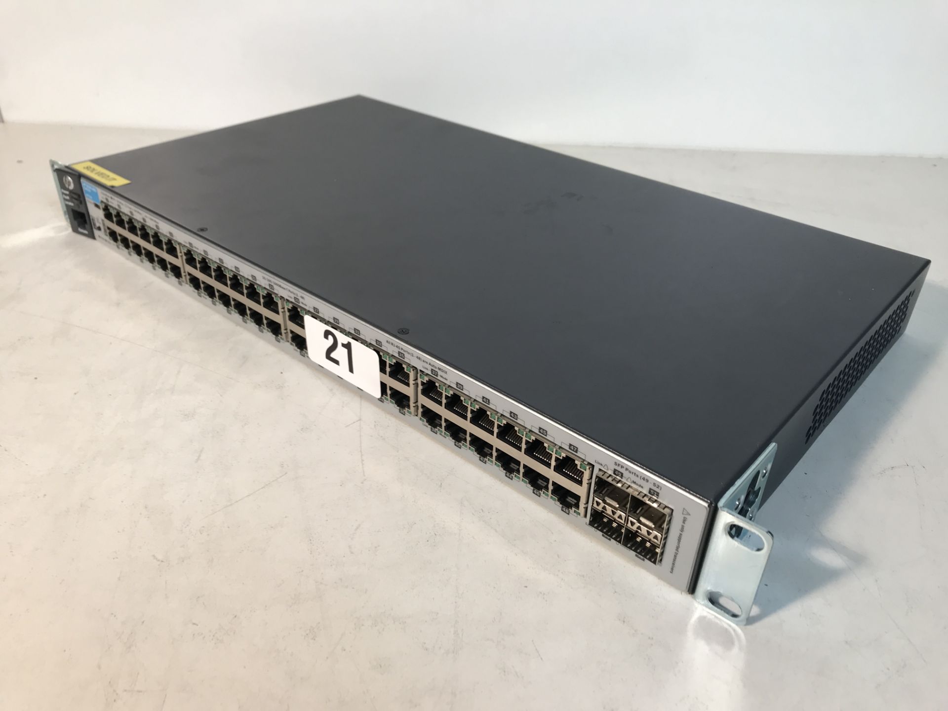 HP Innovation ProCurve Networking 48 Port Switch - Image 2 of 4