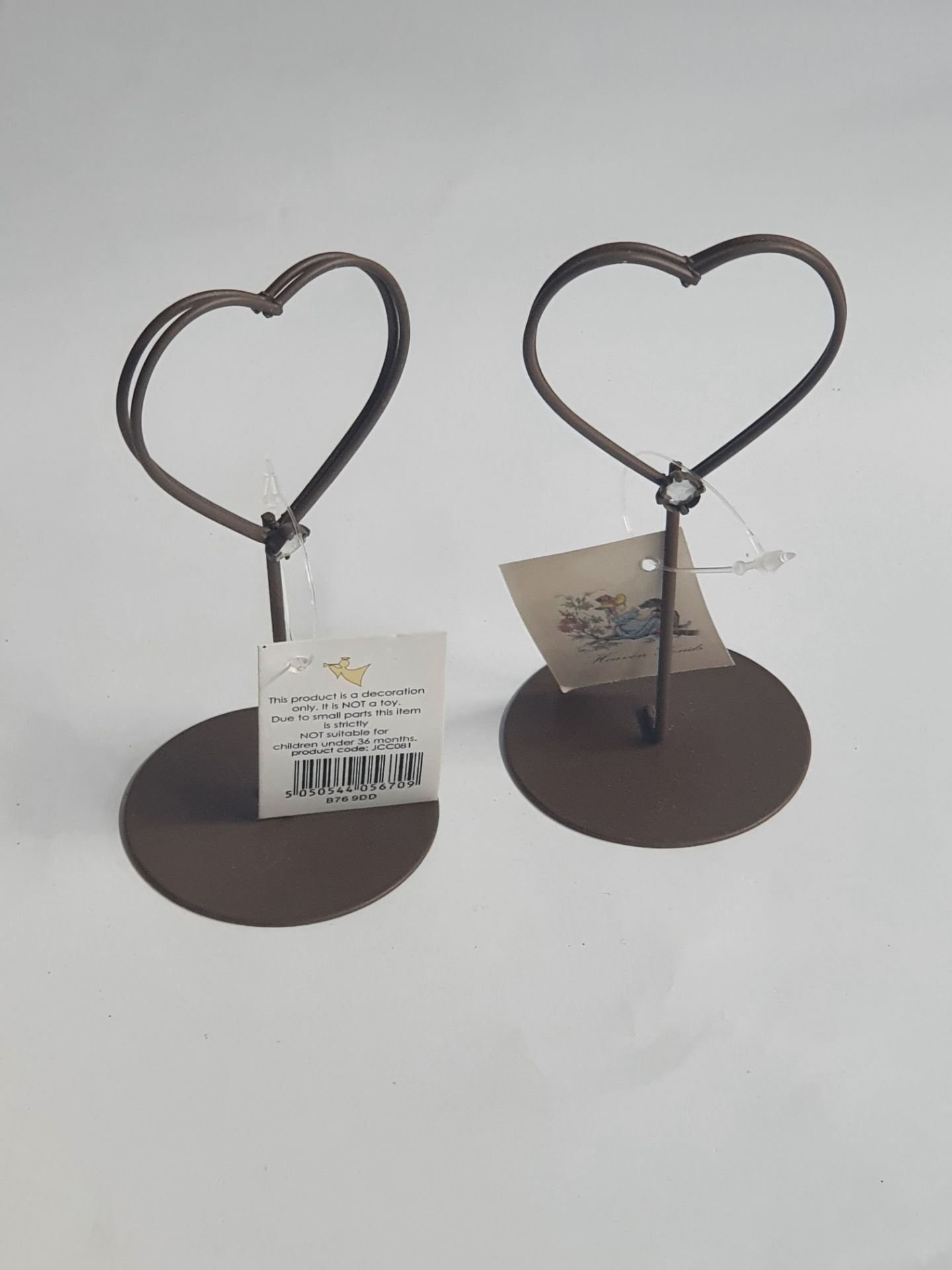 Approximately 140 x Heart Photo/Name Card Holders