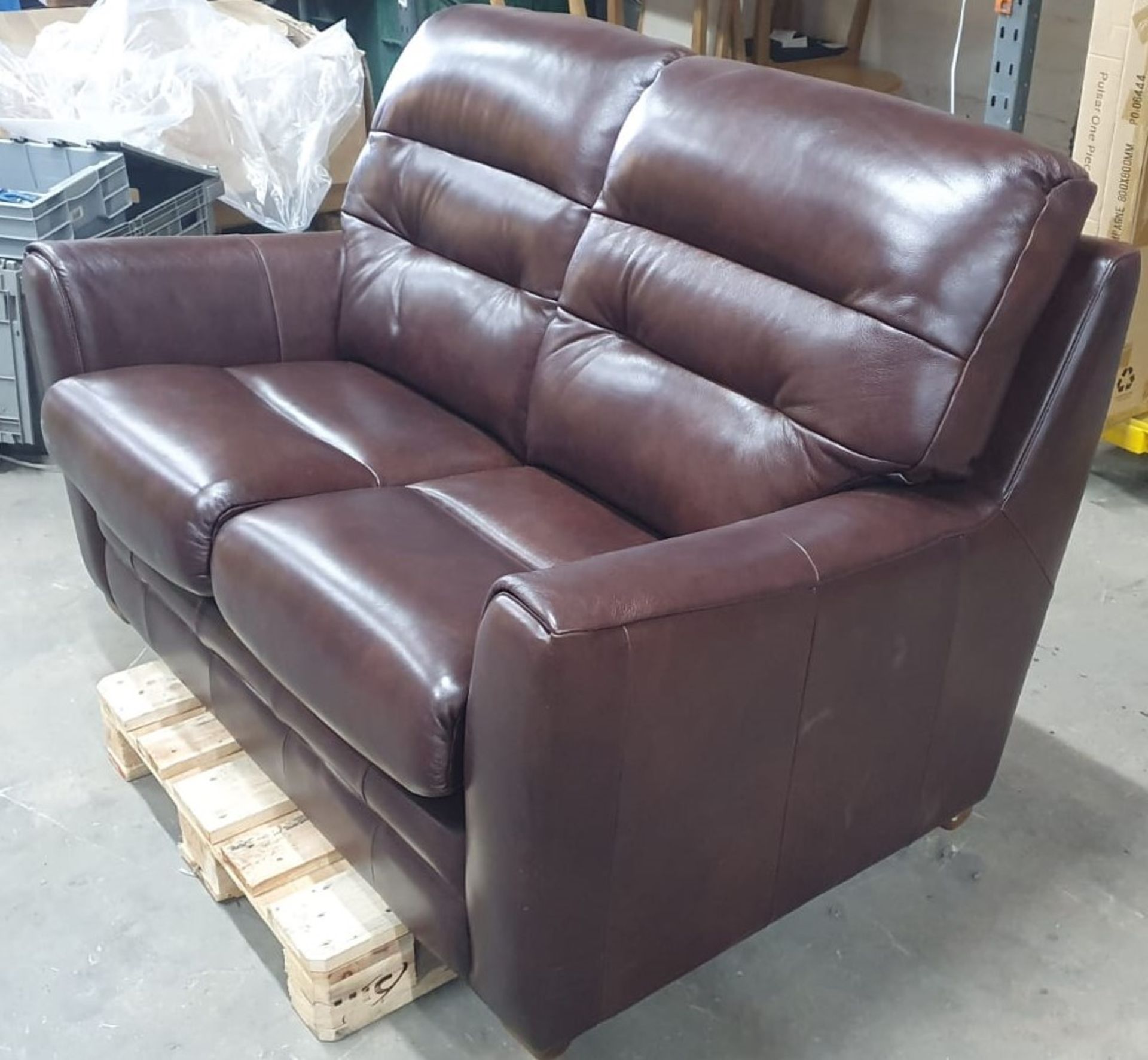 Ex Display 2 Seater Leather Sofa - Image 4 of 5