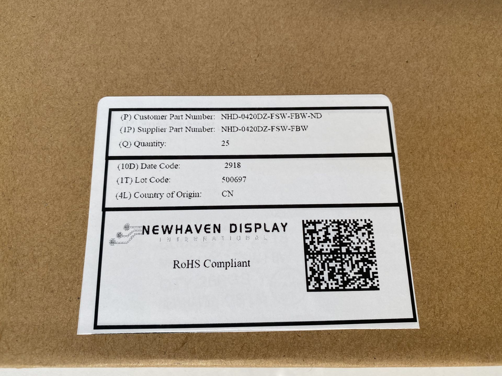 8 x 25 x Newhaven Displays NHD-0420DZ-FSW-FBW Display LCD WOB 4RX20C Displaytech - Image 3 of 7