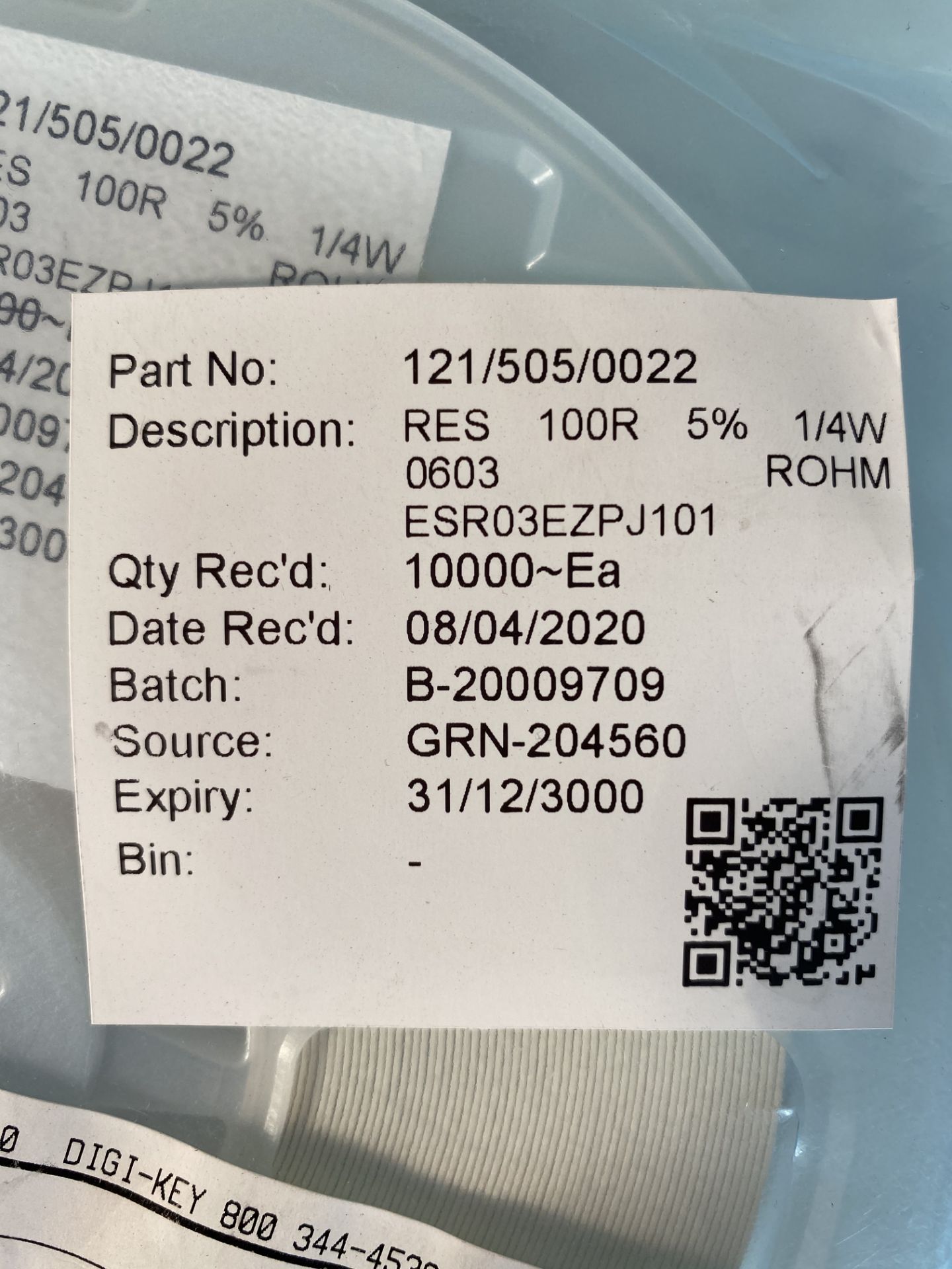 10,000 X ROHM Semiconductor ESR03EZPJ101 Thick Film Resistors - SMD 0603 100ohm 5% Anti Surge AEC-Q2 - Image 2 of 3