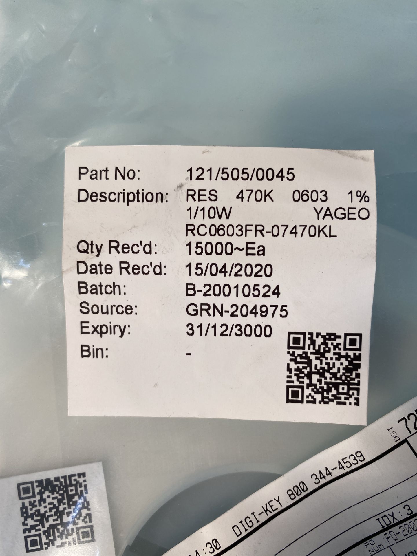 15,000 x Yageo RC0603FR-07470KL 470kΩ, 0603 (1608M) Thick Film SMD Resistor ±1% 0.1 W, 0.2 W - - Image 2 of 3