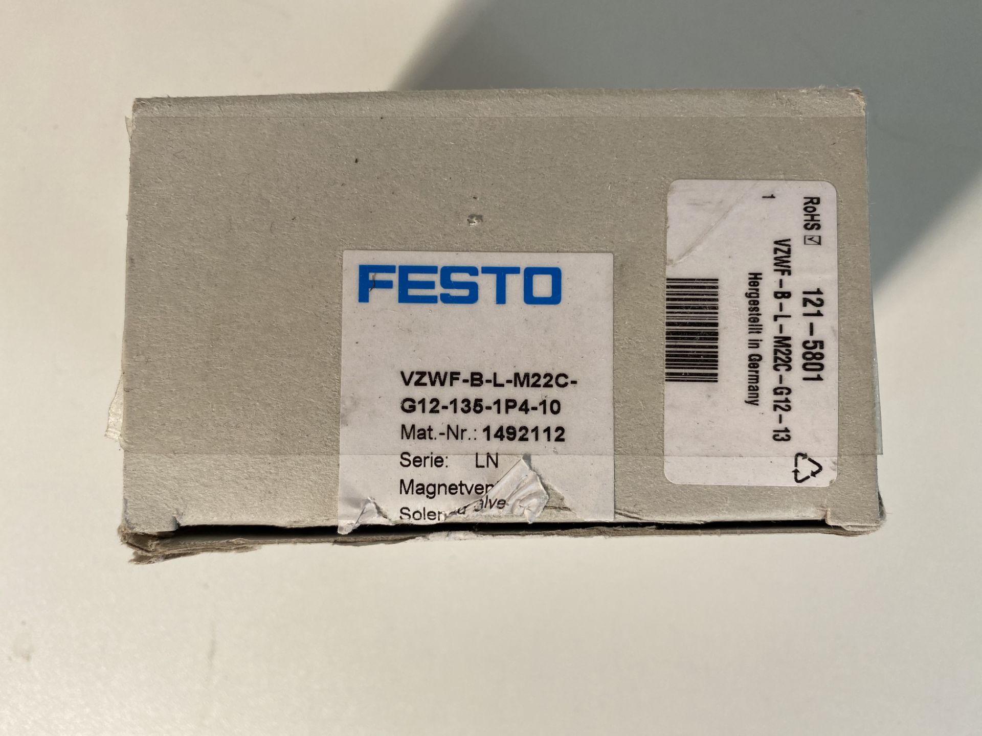 12 X Festo VZWF-B-L-M22C-G12-135-1P4-10 2/2 Solenoid Valve Solenoid/Pilot G 1/2 VZWF Series - Image 2 of 3