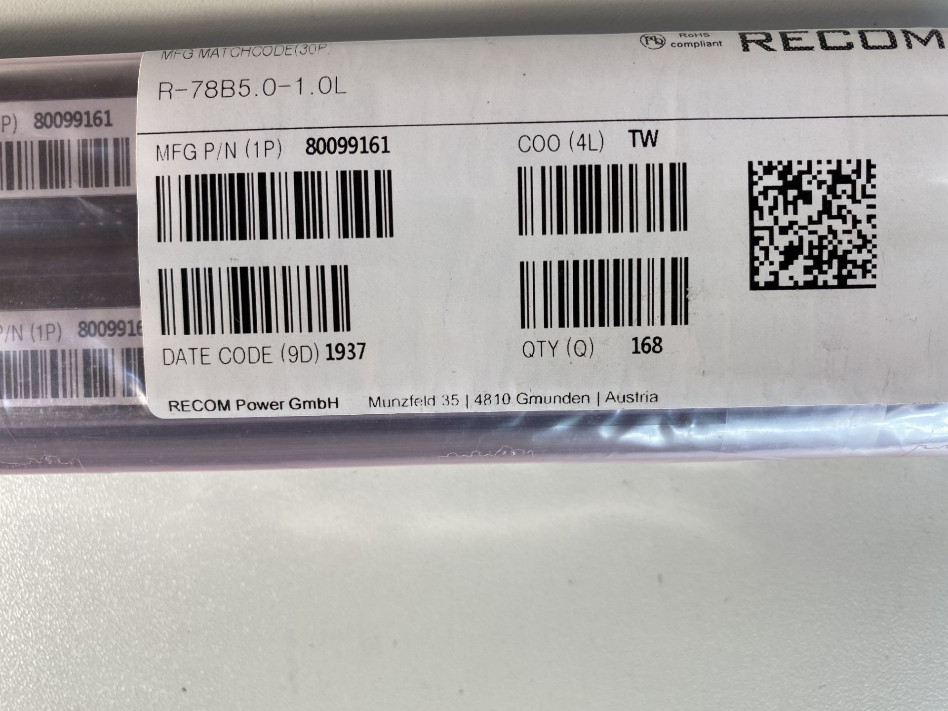 13 x 42 x Recom R-78B5.0-1.0 Through Hole Switching Regulator, 5V dc Output Voltage, 6.5 → 32V dc In - Image 3 of 3