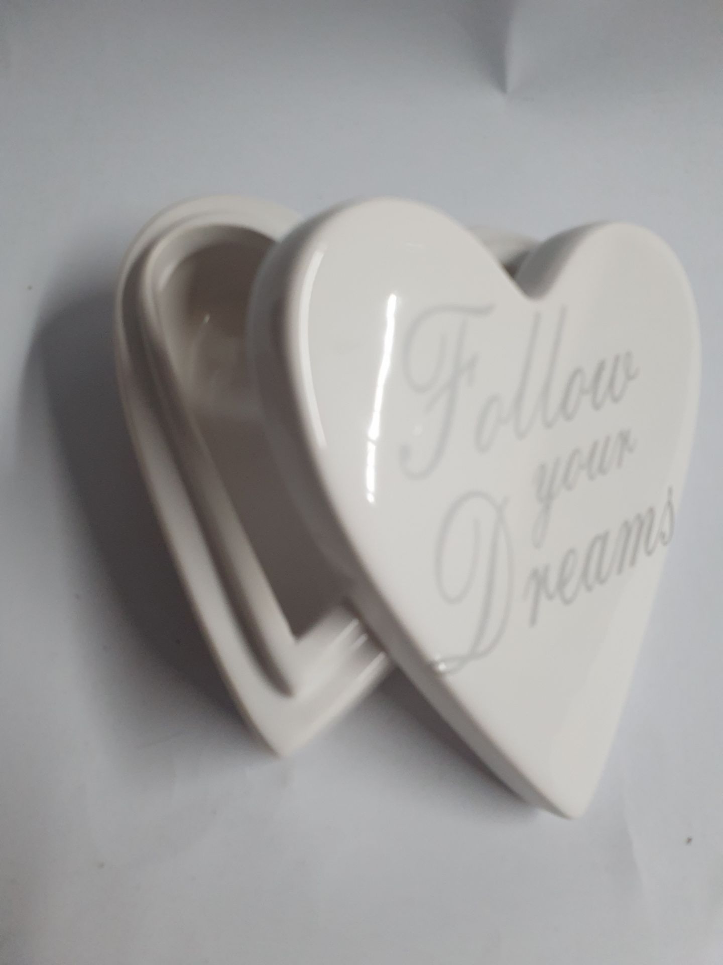 4 x Sets of Ceramic Trinket Boxes | Heart Shaped - Image 5 of 5