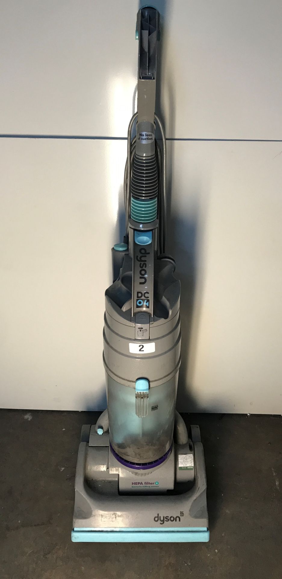 Dyson DC04 Vacuum Cleaner - Image 2 of 4