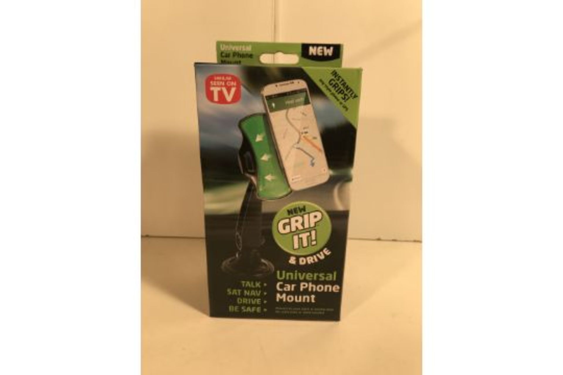 7 x GRIP IT! Universal Car Phone Mount