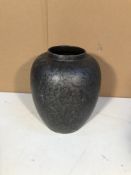 Black/Grey Vase