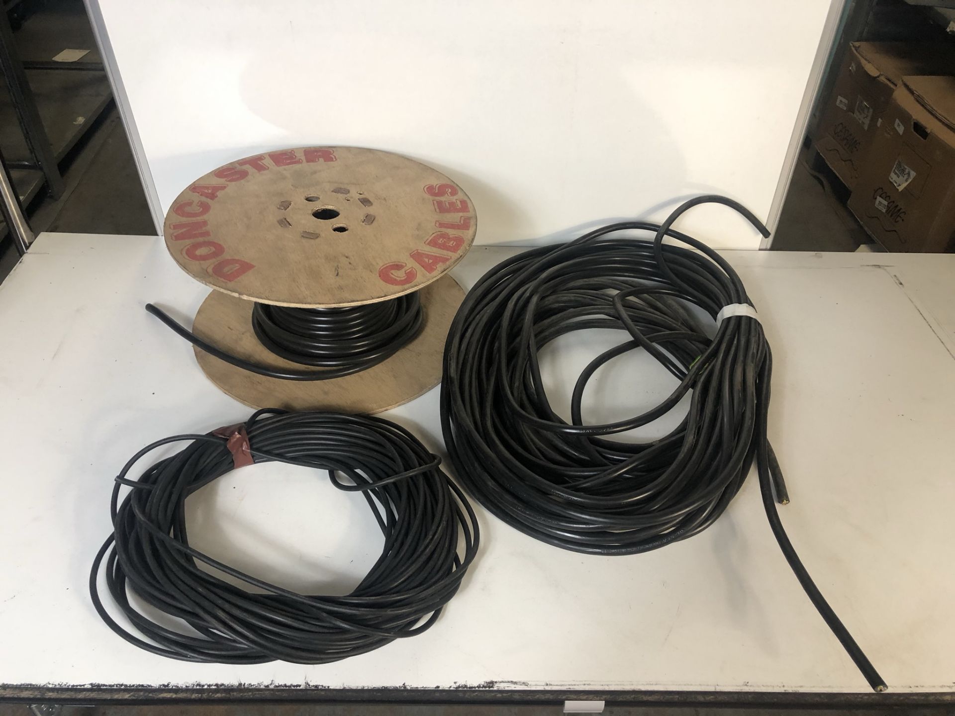 Mixed Lot of 2 & 3 Core Electrical Wiring as per pictures