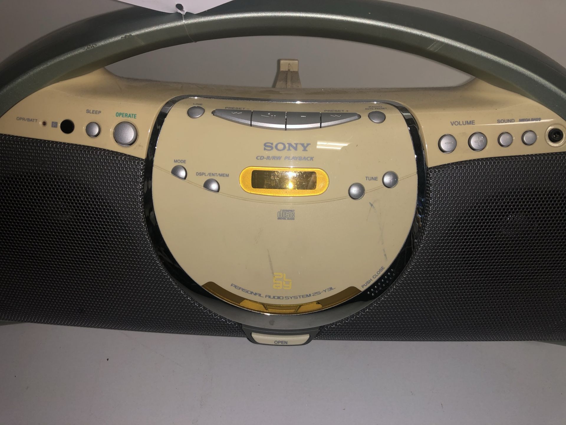 Sony ZS-Y3L Boombox CD Compact Disc Player AM Radio - Image 3 of 4