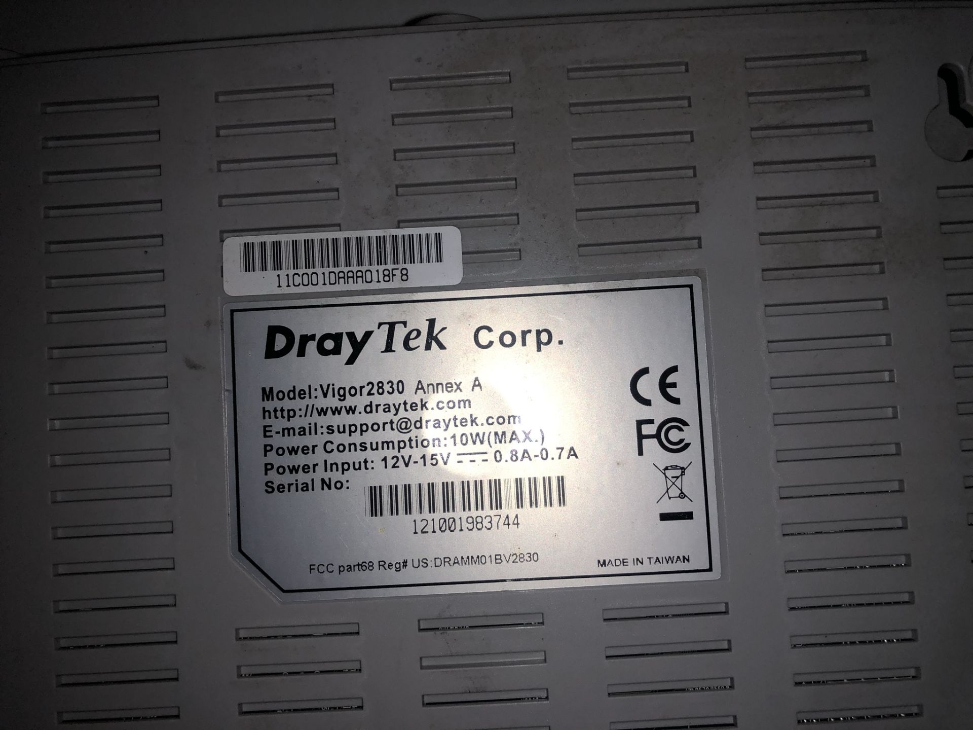 2 x Draytek Vigor2830 Wireless Firewall Routers - Image 3 of 4