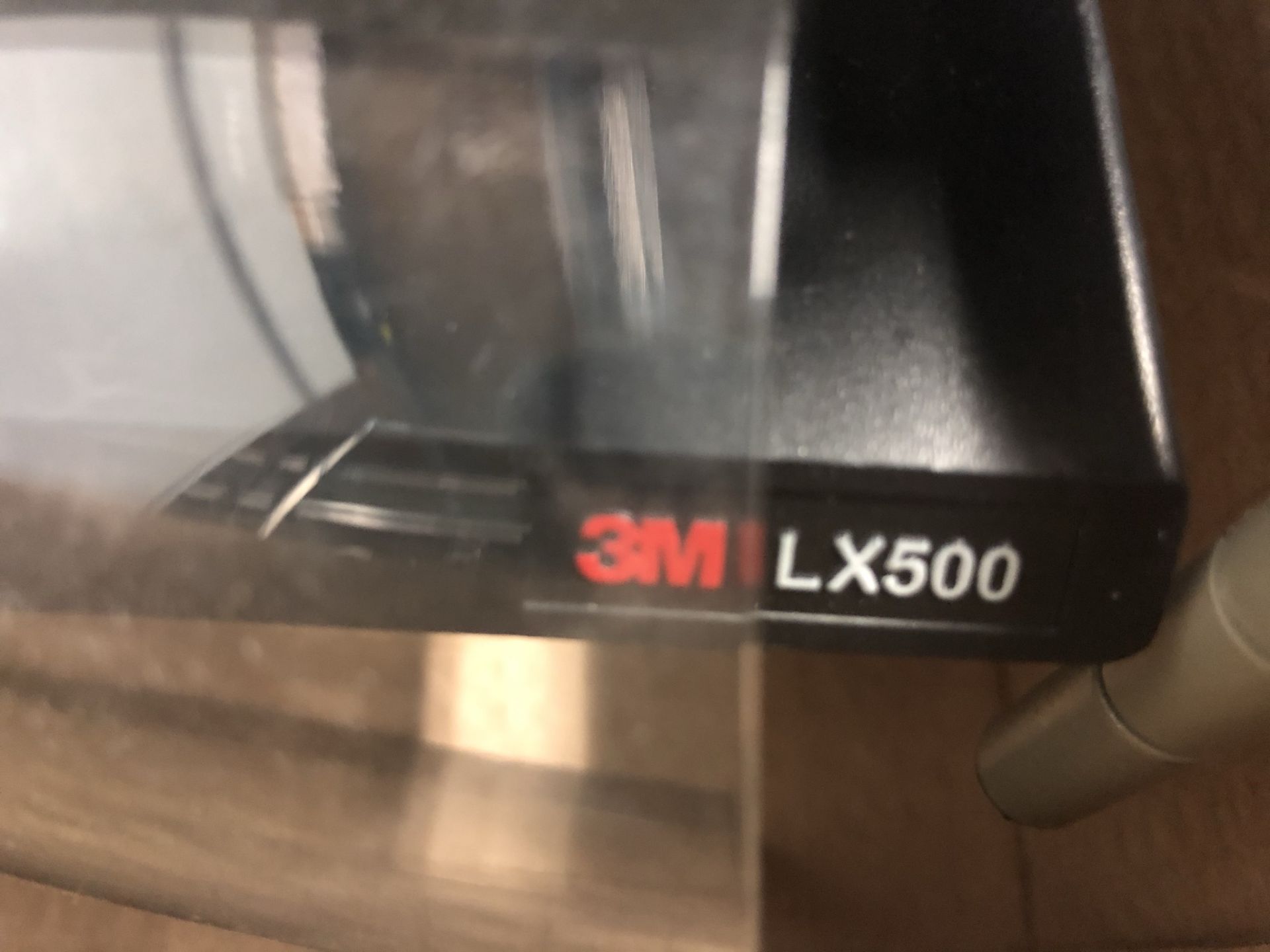 3M LX500 Adjustable Notebook Riser - Image 3 of 3