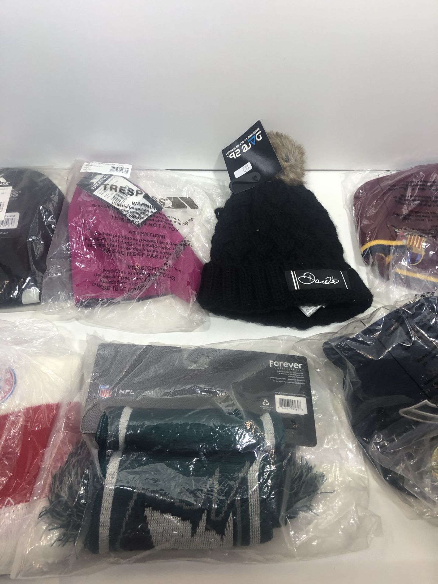 Quantity of Sport Themed Beanie Hats, Caps & Scarves - Image 3 of 4