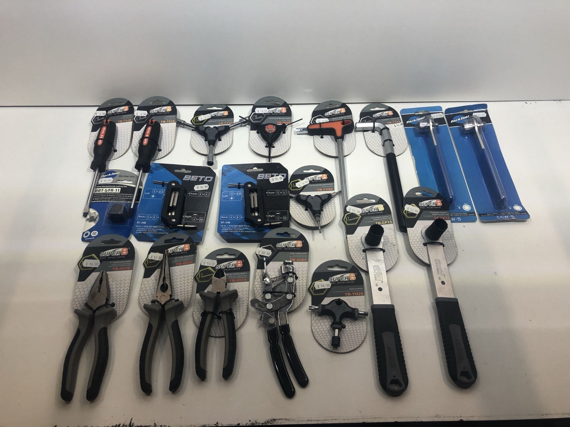 Quantity of Bike Tools as per pictures - Image 2 of 3
